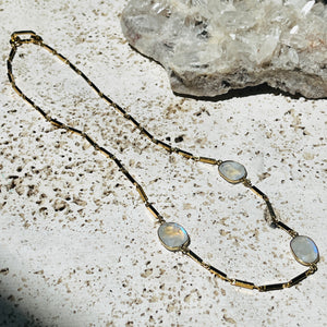 The Amalfi Necklace (Moonstone)